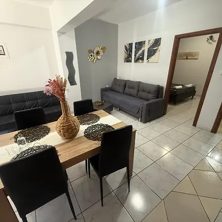 Athena House Апартаменты Nea Iraklitsa