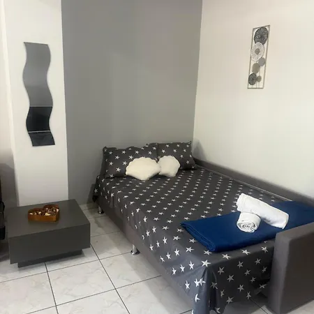 Athena House * Nea Iraklitsa